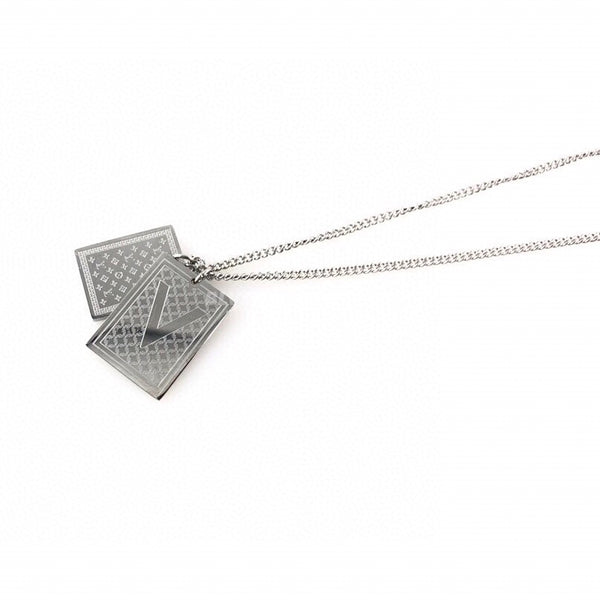 LV GAMBLING PLATE NECKLACE